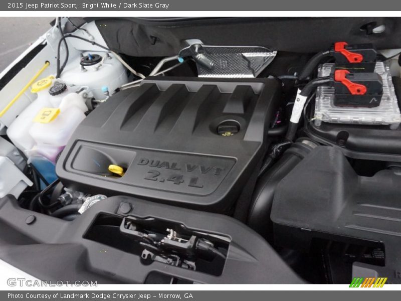 Bright White / Dark Slate Gray 2015 Jeep Patriot Sport