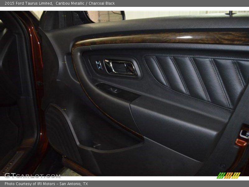 Caribou Metallic / Charcoal Black 2015 Ford Taurus Limited