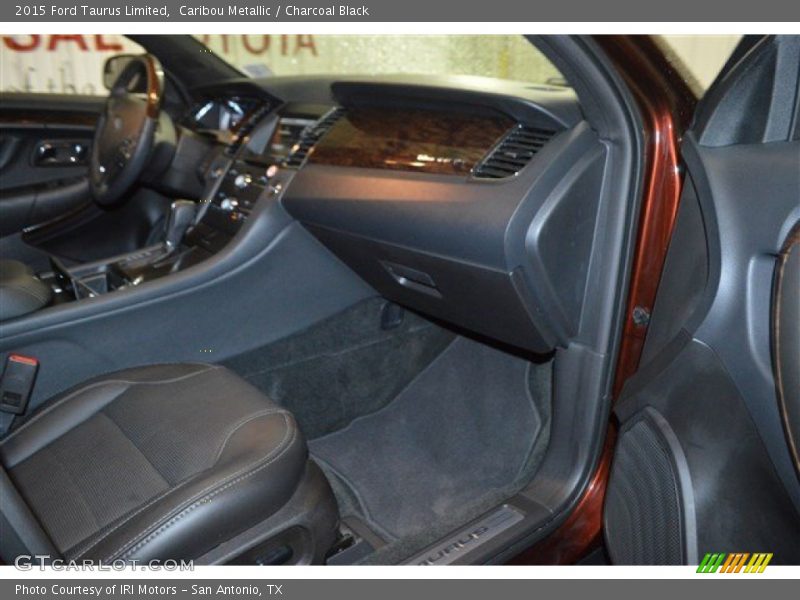 Caribou Metallic / Charcoal Black 2015 Ford Taurus Limited
