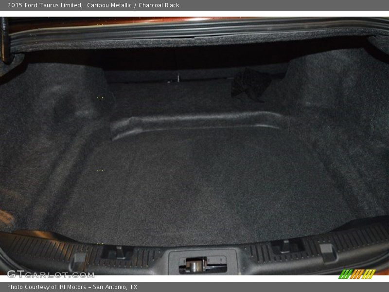 Caribou Metallic / Charcoal Black 2015 Ford Taurus Limited