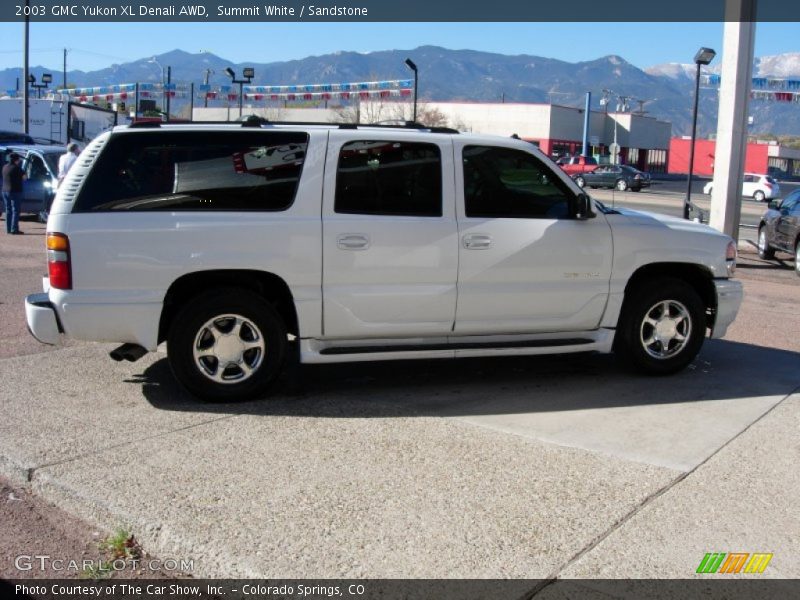 Summit White / Sandstone 2003 GMC Yukon XL Denali AWD