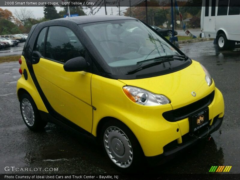 Light Yellow / Grey 2008 Smart fortwo pure coupe
