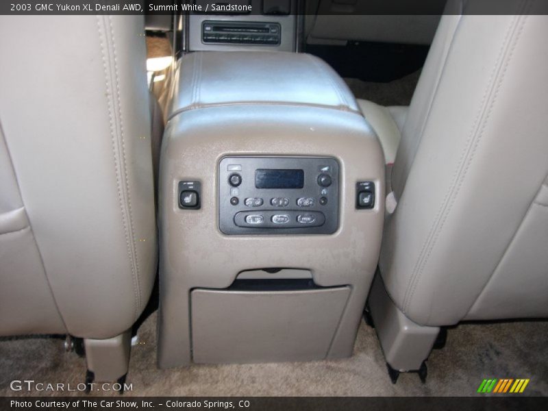 Summit White / Sandstone 2003 GMC Yukon XL Denali AWD