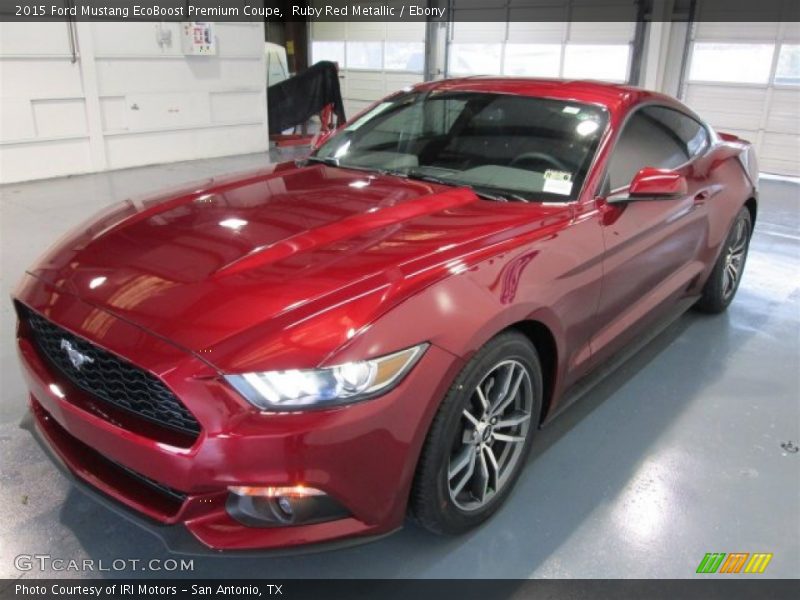 Front 3/4 View of 2015 Mustang EcoBoost Premium Coupe