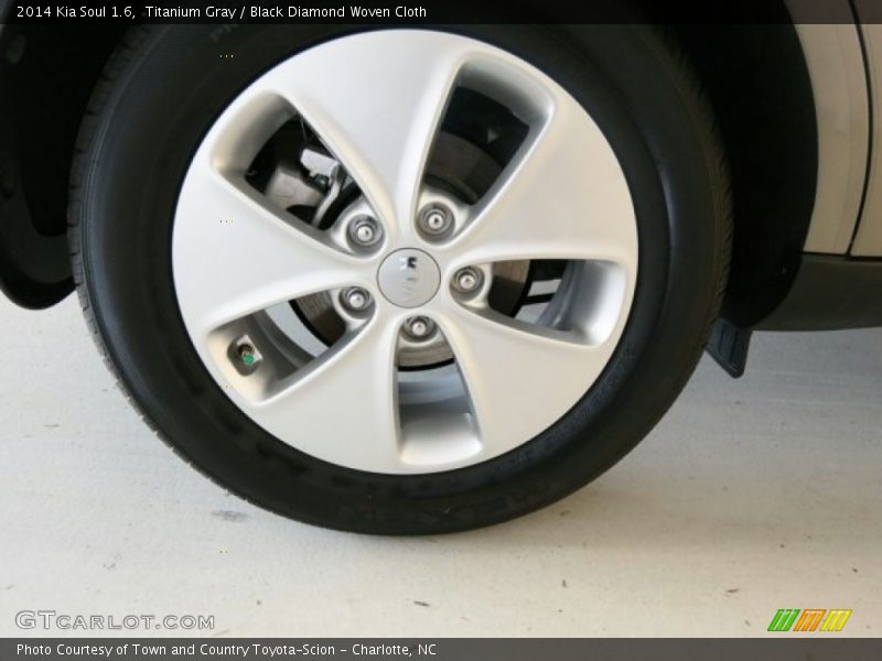 Titanium Gray / Black Diamond Woven Cloth 2014 Kia Soul 1.6