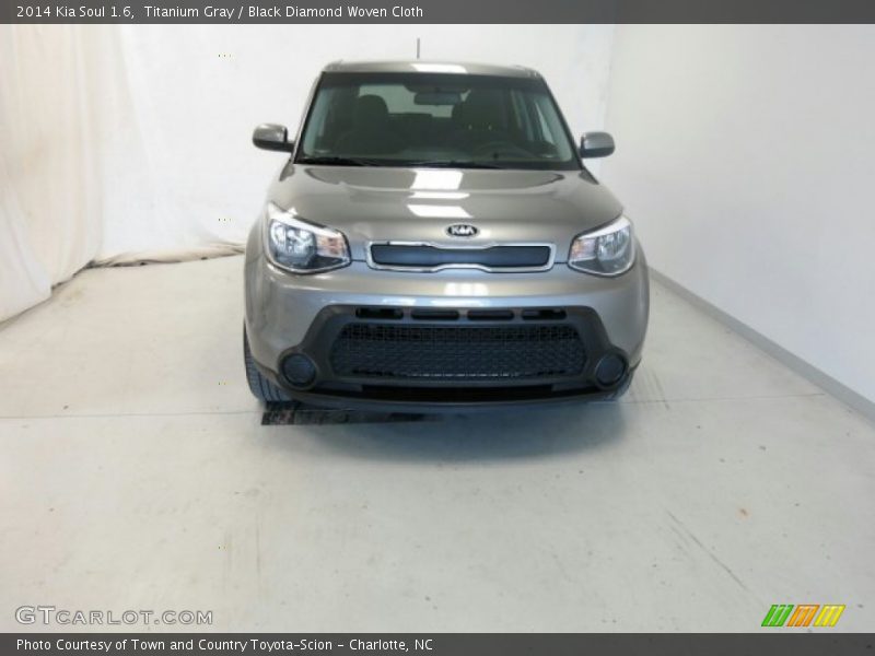 Titanium Gray / Black Diamond Woven Cloth 2014 Kia Soul 1.6