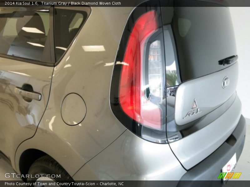 Titanium Gray / Black Diamond Woven Cloth 2014 Kia Soul 1.6