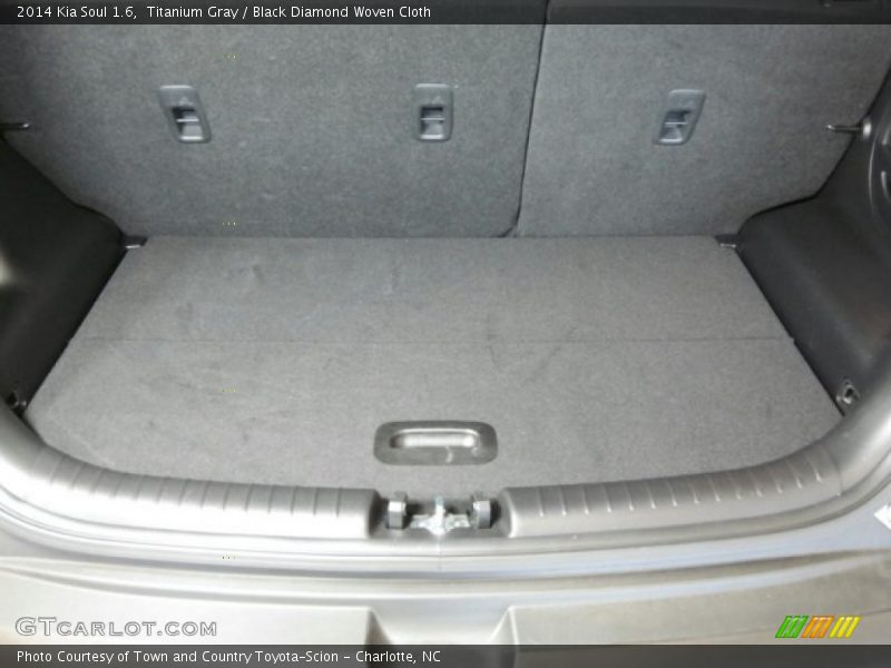 Titanium Gray / Black Diamond Woven Cloth 2014 Kia Soul 1.6
