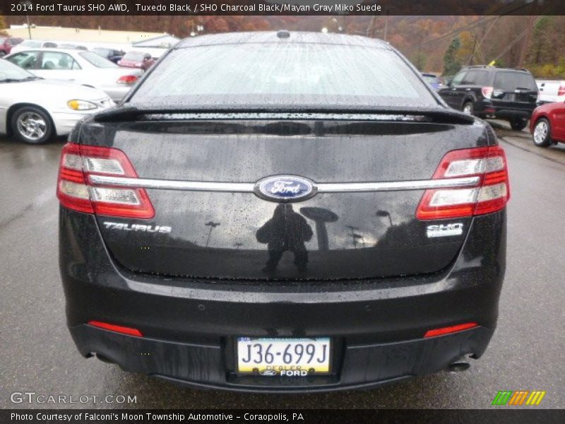 Tuxedo Black / SHO Charcoal Black/Mayan Gray Miko Suede 2014 Ford Taurus SHO AWD