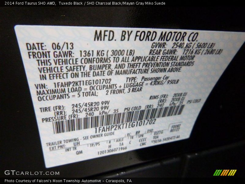 Tuxedo Black / SHO Charcoal Black/Mayan Gray Miko Suede 2014 Ford Taurus SHO AWD