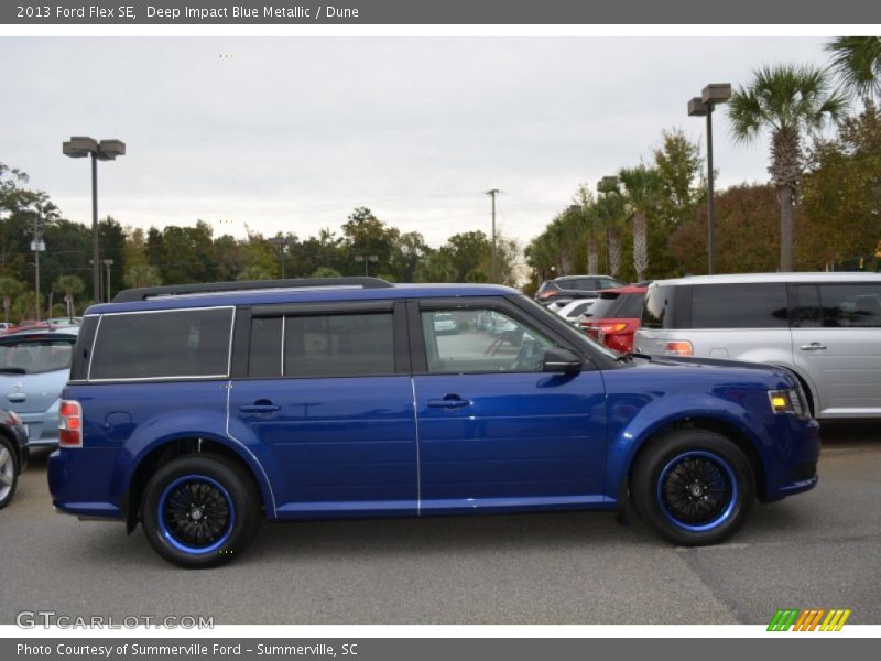 Deep Impact Blue Metallic / Dune 2013 Ford Flex SE