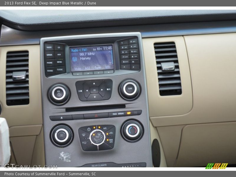 Deep Impact Blue Metallic / Dune 2013 Ford Flex SE