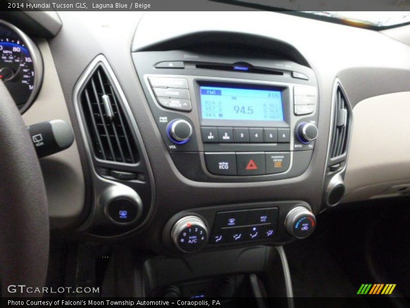 Laguna Blue / Beige 2014 Hyundai Tucson GLS