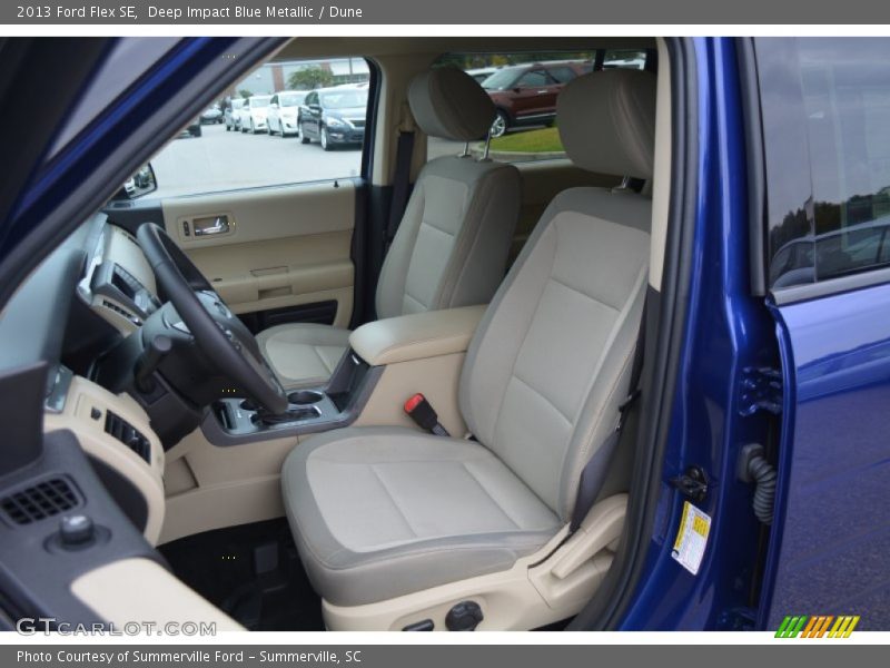 Deep Impact Blue Metallic / Dune 2013 Ford Flex SE