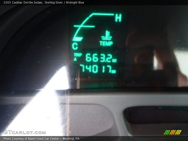 Sterling Silver / Midnight Blue 2003 Cadillac DeVille Sedan