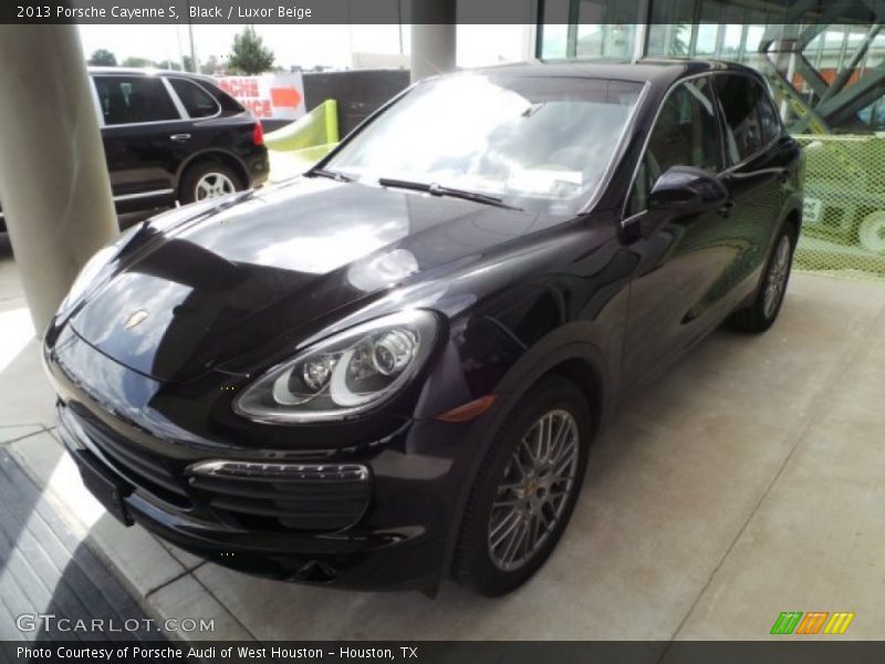 Black / Luxor Beige 2013 Porsche Cayenne S