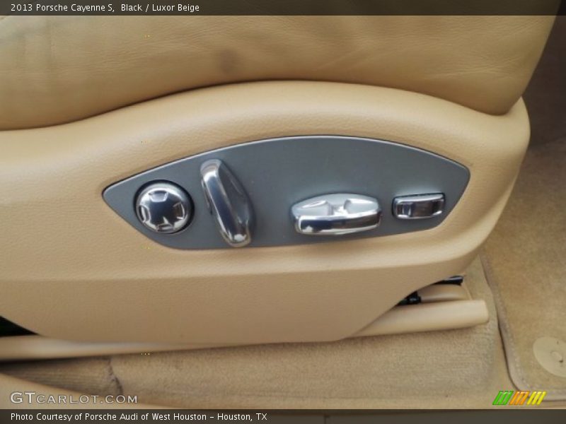 Black / Luxor Beige 2013 Porsche Cayenne S
