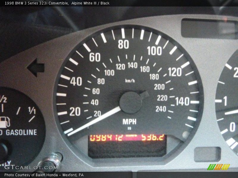 Alpine White III / Black 1998 BMW 3 Series 323i Convertible