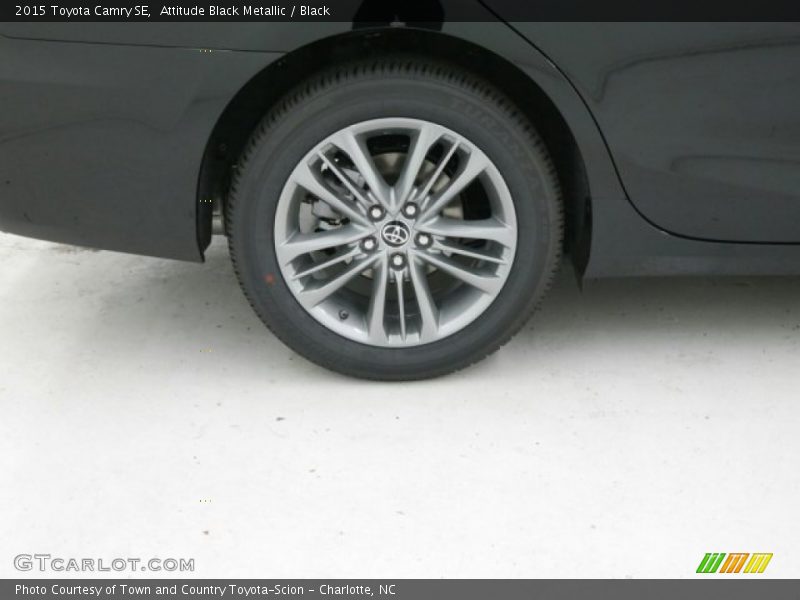 Attitude Black Metallic / Black 2015 Toyota Camry SE
