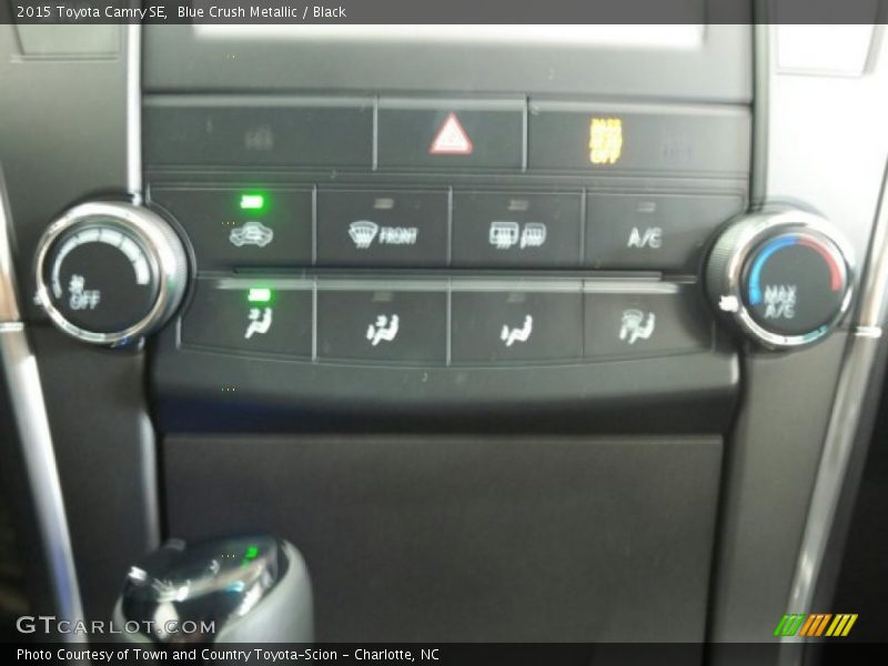 Blue Crush Metallic / Black 2015 Toyota Camry SE