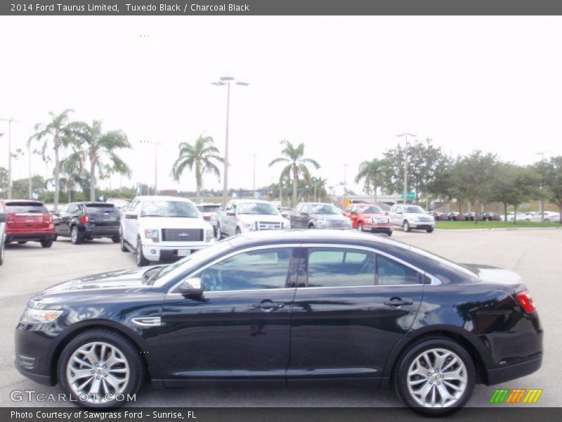 Tuxedo Black / Charcoal Black 2014 Ford Taurus Limited