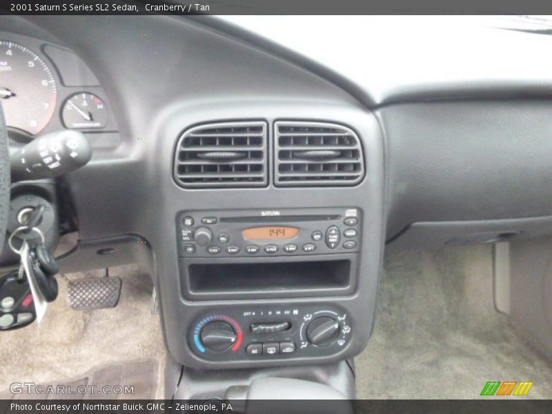 Cranberry / Tan 2001 Saturn S Series SL2 Sedan