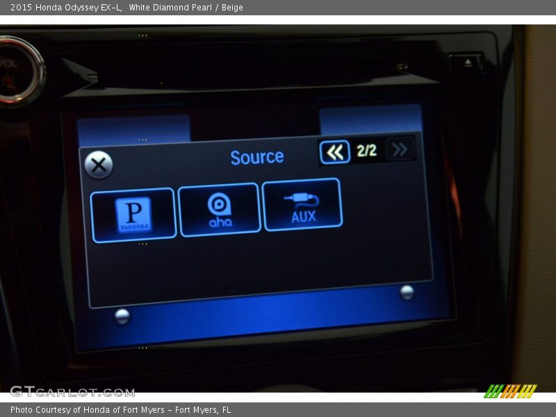 White Diamond Pearl / Beige 2015 Honda Odyssey EX-L