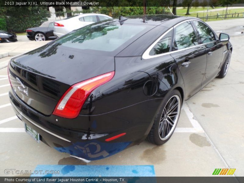 Ultimate Black Metallic / Dove/Jet 2013 Jaguar XJ XJ