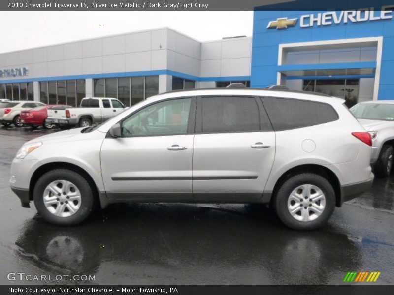 Silver Ice Metallic / Dark Gray/Light Gray 2010 Chevrolet Traverse LS