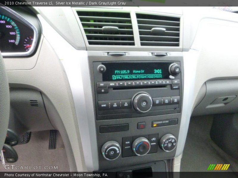 Silver Ice Metallic / Dark Gray/Light Gray 2010 Chevrolet Traverse LS
