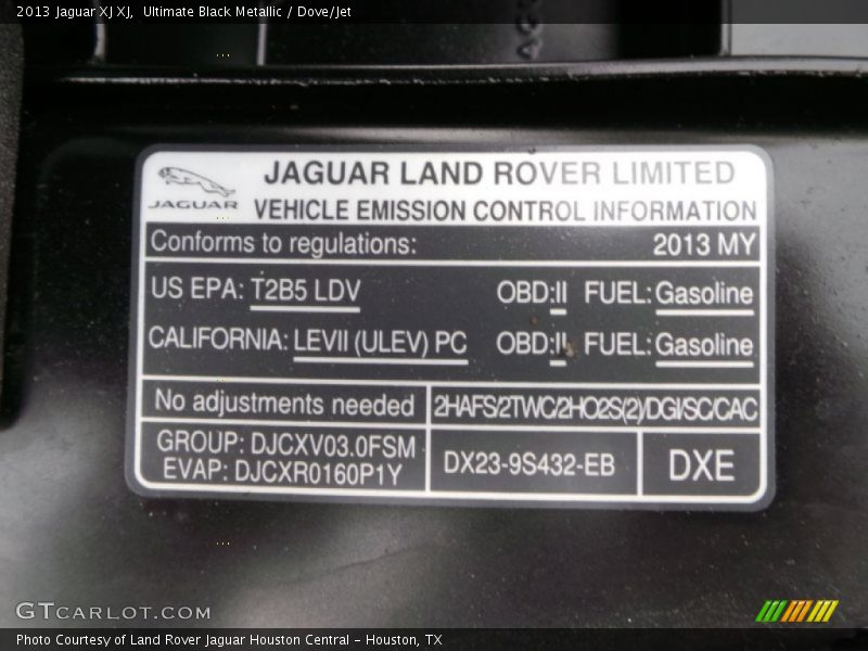 Ultimate Black Metallic / Dove/Jet 2013 Jaguar XJ XJ