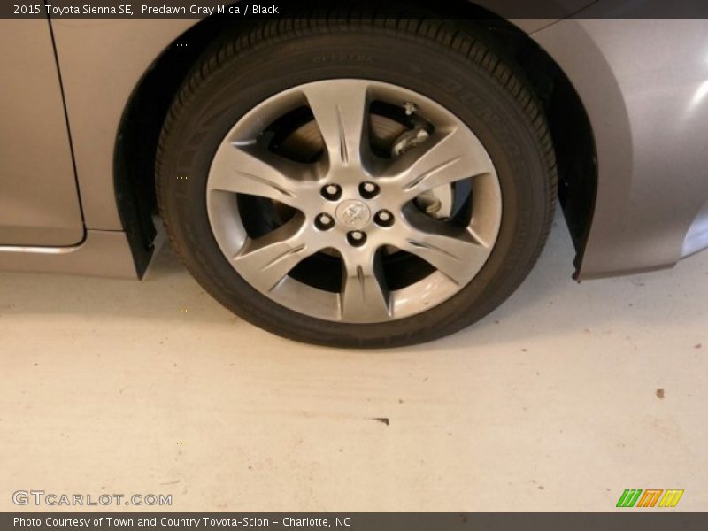 Predawn Gray Mica / Black 2015 Toyota Sienna SE