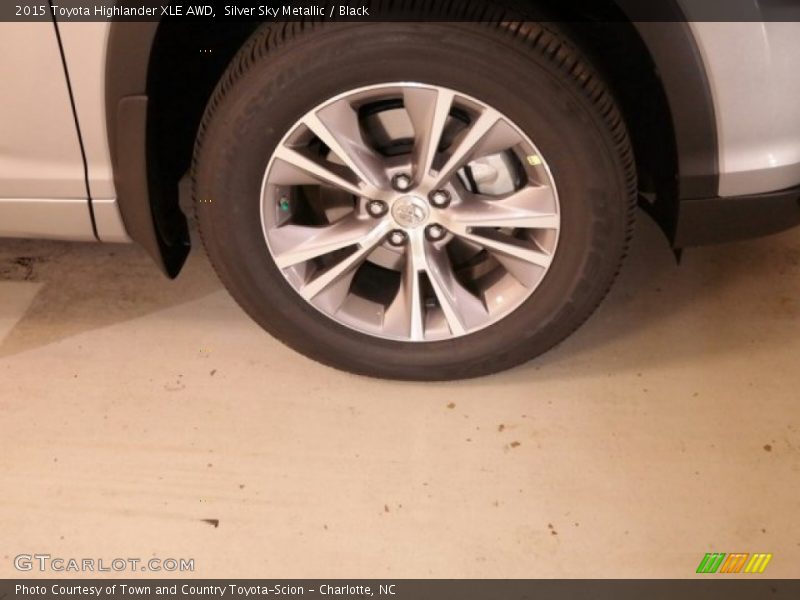 Silver Sky Metallic / Black 2015 Toyota Highlander XLE AWD
