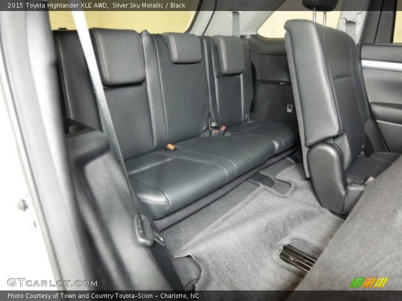 Silver Sky Metallic / Black 2015 Toyota Highlander XLE AWD
