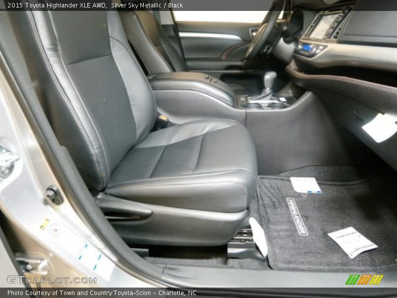 Silver Sky Metallic / Black 2015 Toyota Highlander XLE AWD
