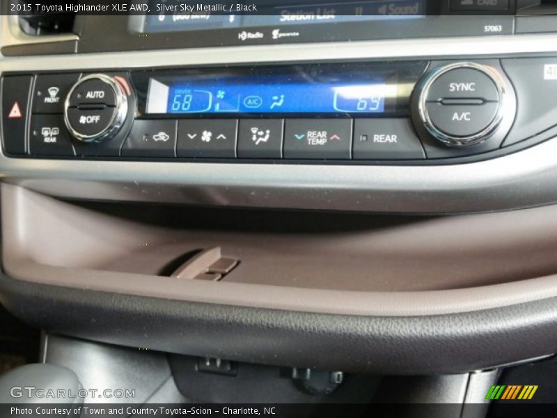 Silver Sky Metallic / Black 2015 Toyota Highlander XLE AWD