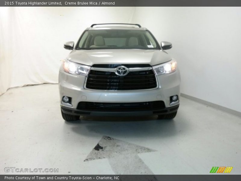 Creme Brulee Mica / Almond 2015 Toyota Highlander Limited