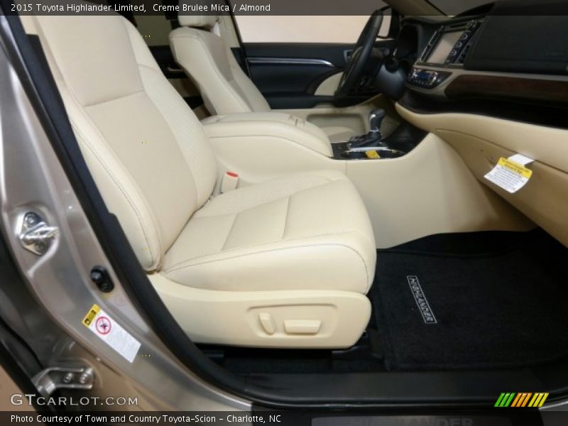 Creme Brulee Mica / Almond 2015 Toyota Highlander Limited