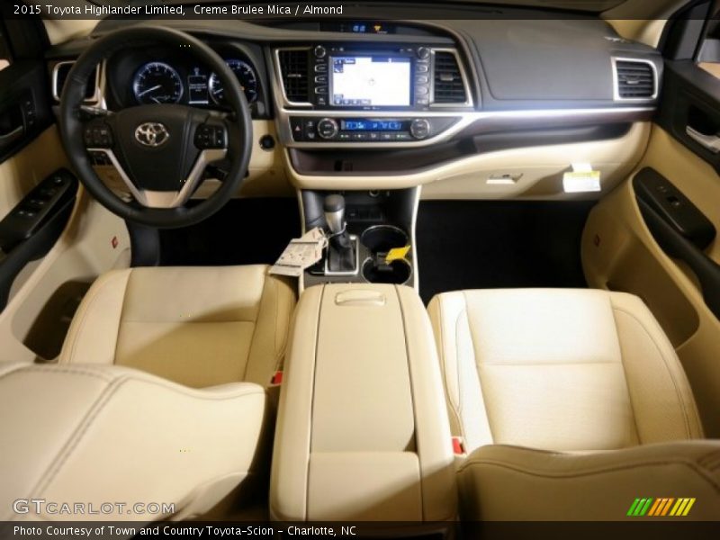 Creme Brulee Mica / Almond 2015 Toyota Highlander Limited