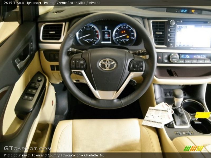 Creme Brulee Mica / Almond 2015 Toyota Highlander Limited