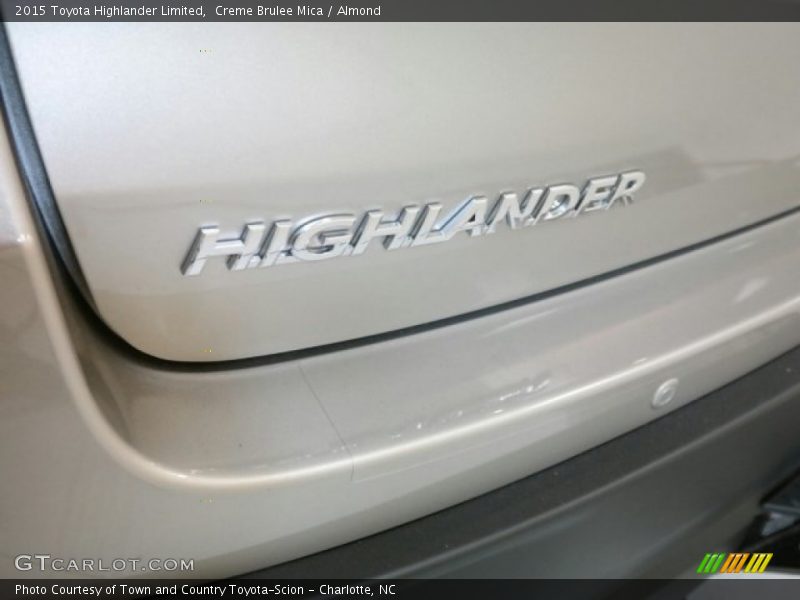 Creme Brulee Mica / Almond 2015 Toyota Highlander Limited