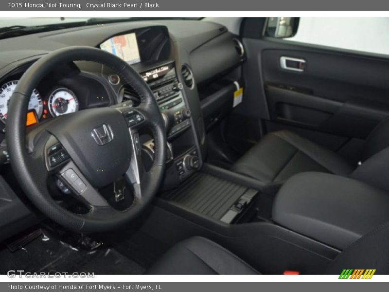  2015 Pilot Touring Black Interior