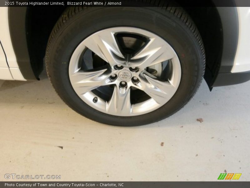 Blizzard Pearl White / Almond 2015 Toyota Highlander Limited