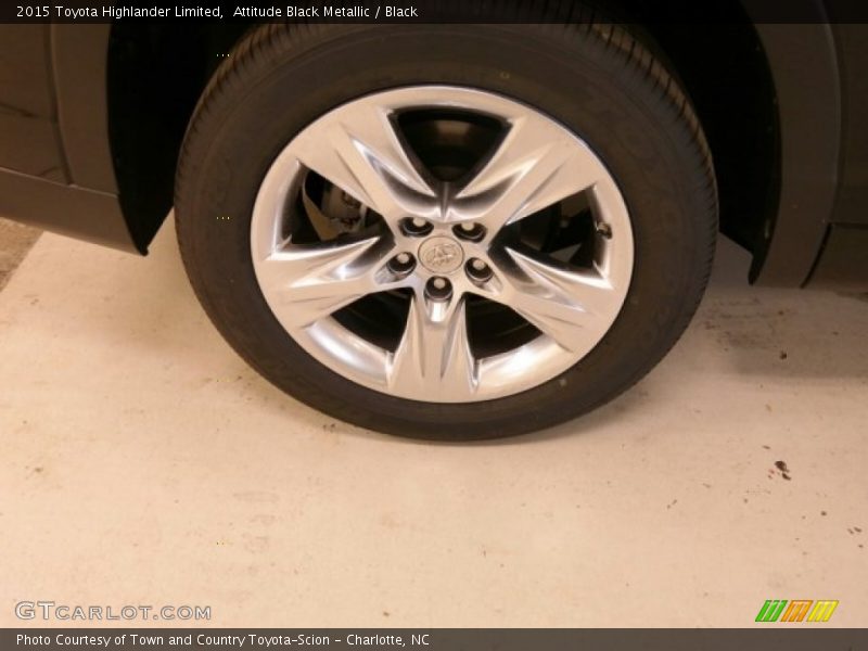 Attitude Black Metallic / Black 2015 Toyota Highlander Limited