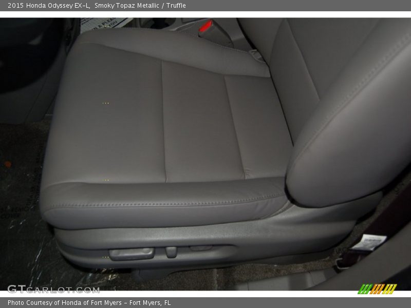 Smoky Topaz Metallic / Truffle 2015 Honda Odyssey EX-L