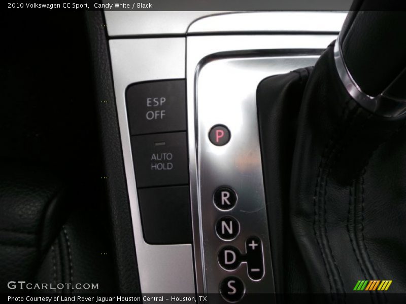 Candy White / Black 2010 Volkswagen CC Sport