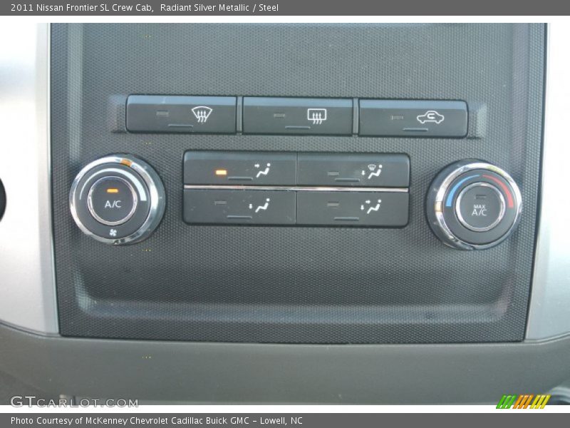 Radiant Silver Metallic / Steel 2011 Nissan Frontier SL Crew Cab