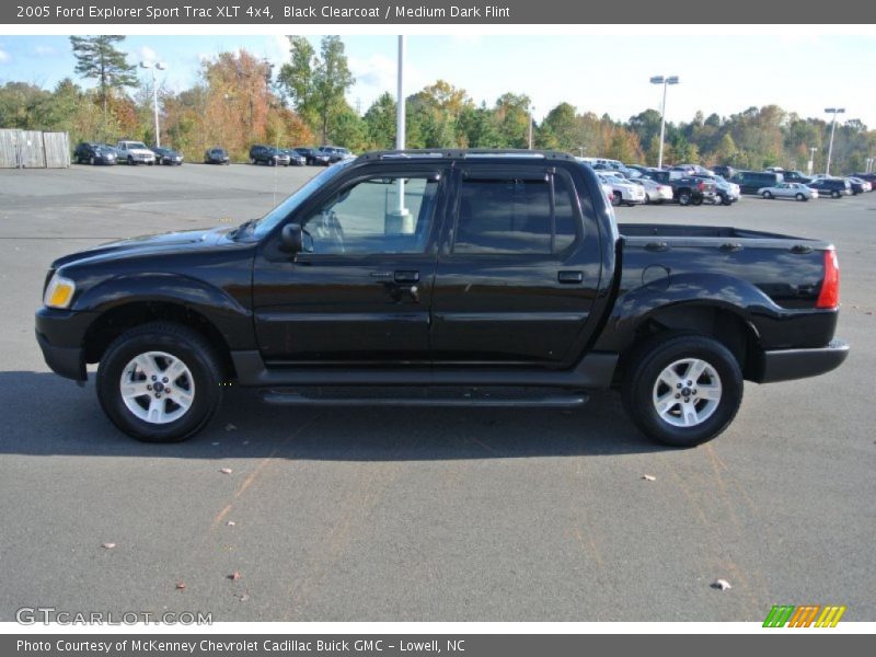 Black Clearcoat / Medium Dark Flint 2005 Ford Explorer Sport Trac XLT 4x4