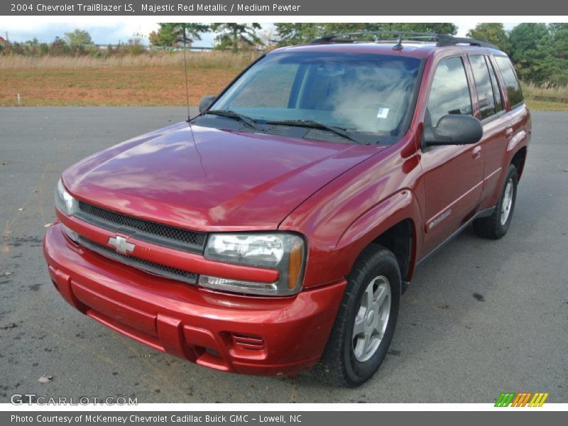 Majestic Red Metallic / Medium Pewter 2004 Chevrolet TrailBlazer LS