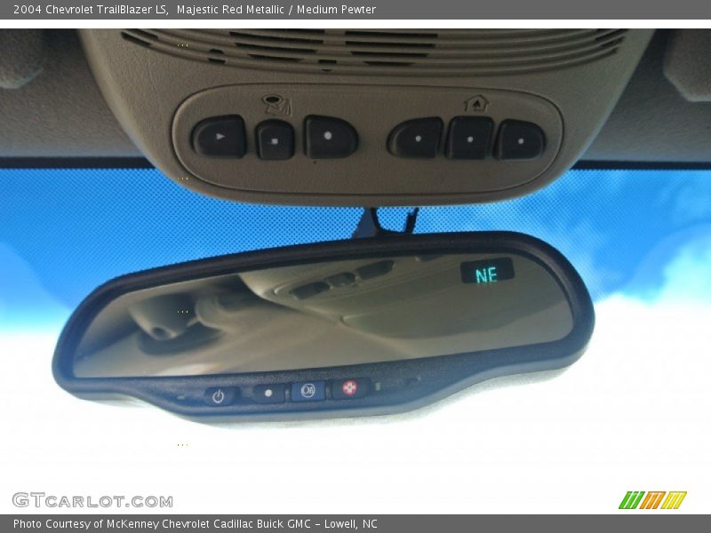 Majestic Red Metallic / Medium Pewter 2004 Chevrolet TrailBlazer LS